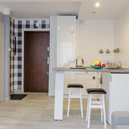 Apartment Oscar Varşovia Exterior foto