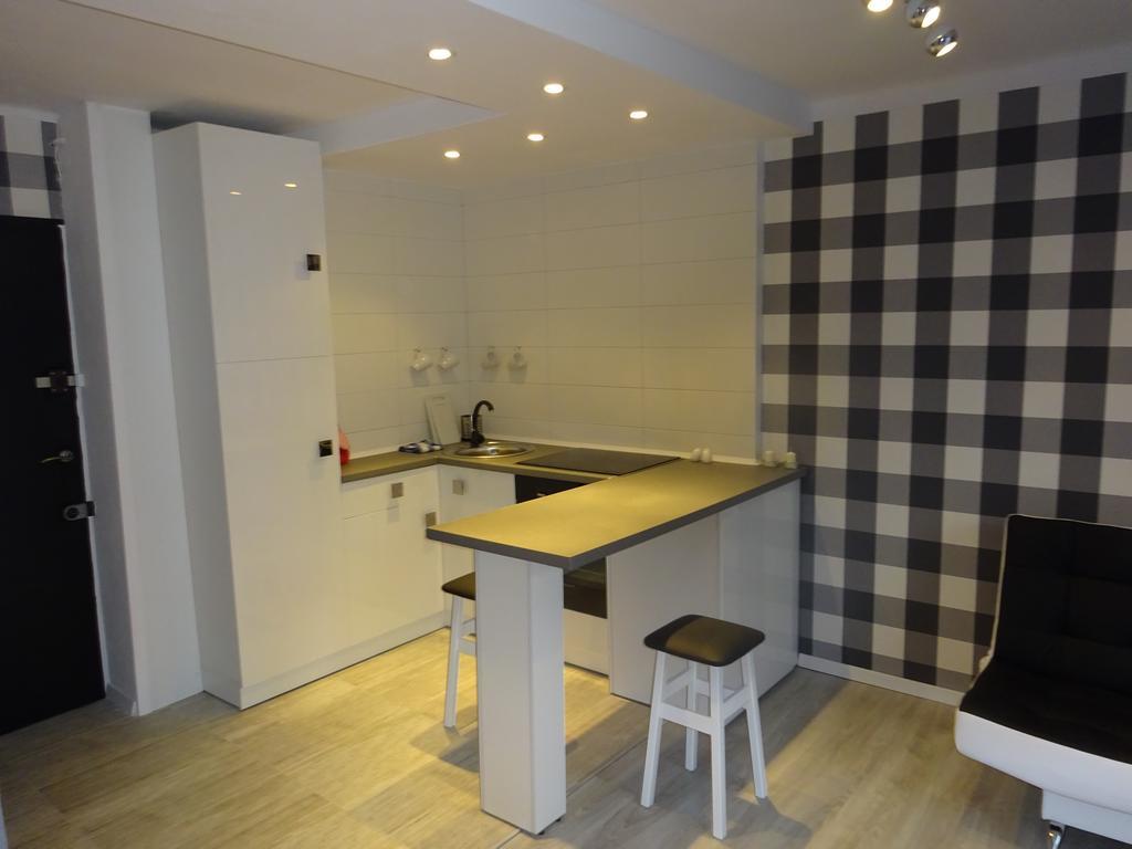 Apartment Oscar Varşovia Exterior foto