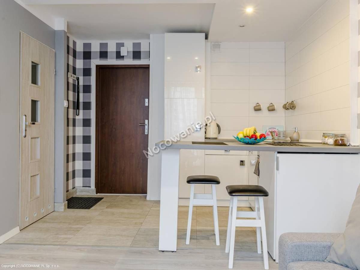 Apartment Oscar Varşovia Exterior foto