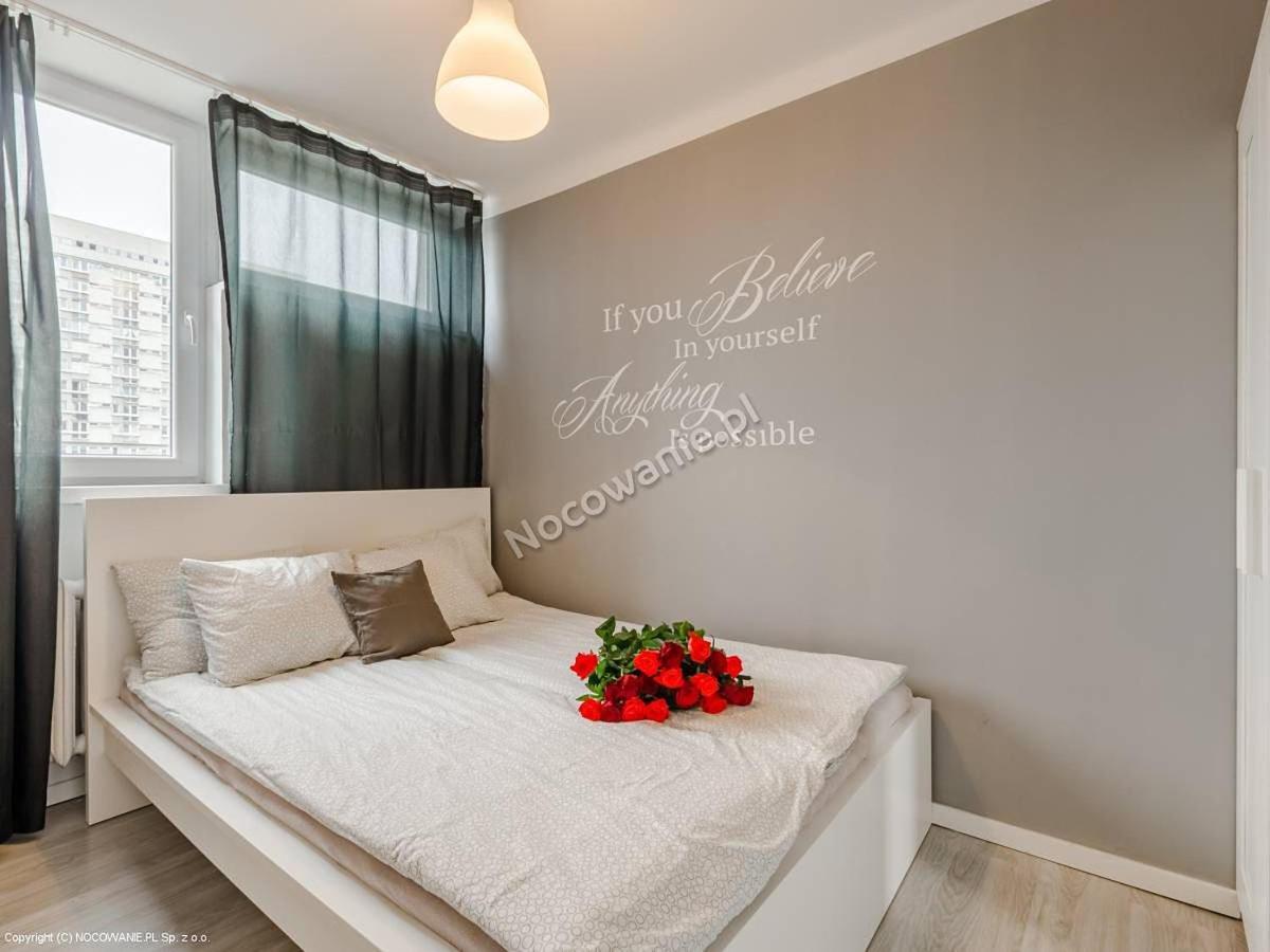Apartment Oscar Varşovia Exterior foto